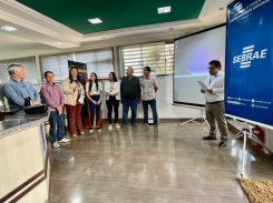 vereadores-participam-da-inauguracao-do-posto-de-atendimento-do-sebrae-aqui